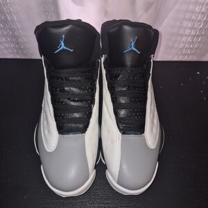 Jordan Men's Black and Gray Sneakers